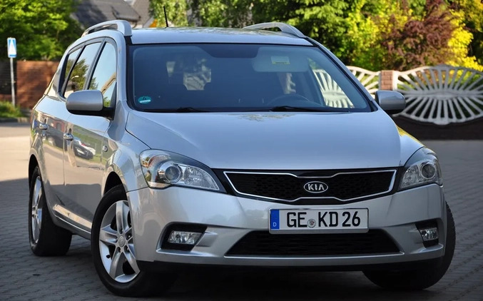 Kia Ceed cena 24900 przebieg: 165000, rok produkcji 2012 z Okonek małe 781